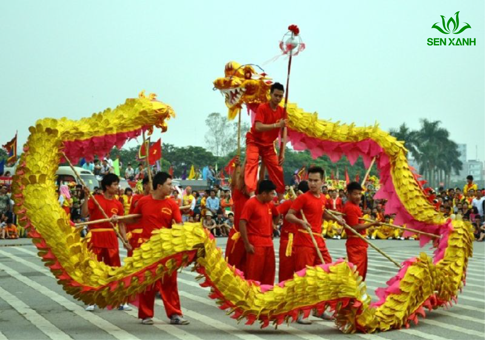 Múa lân tạo không khí sôi động, phong thủy tốt cho sự kiện