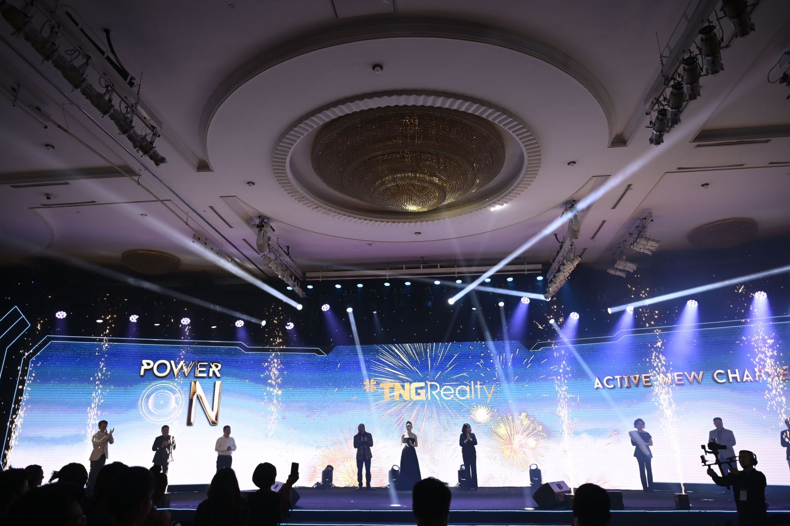 Hệ thống màn LEd